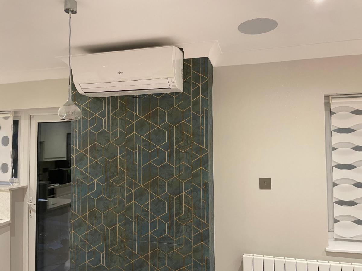 Apartamento Luxury House Greenford  Exterior foto
