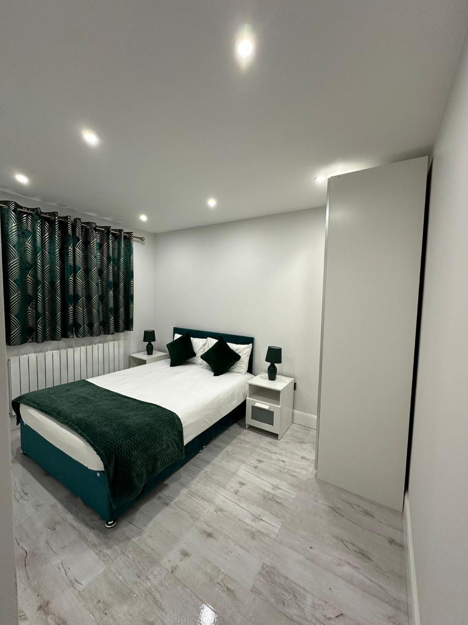 Apartamento Luxury House Greenford  Exterior foto