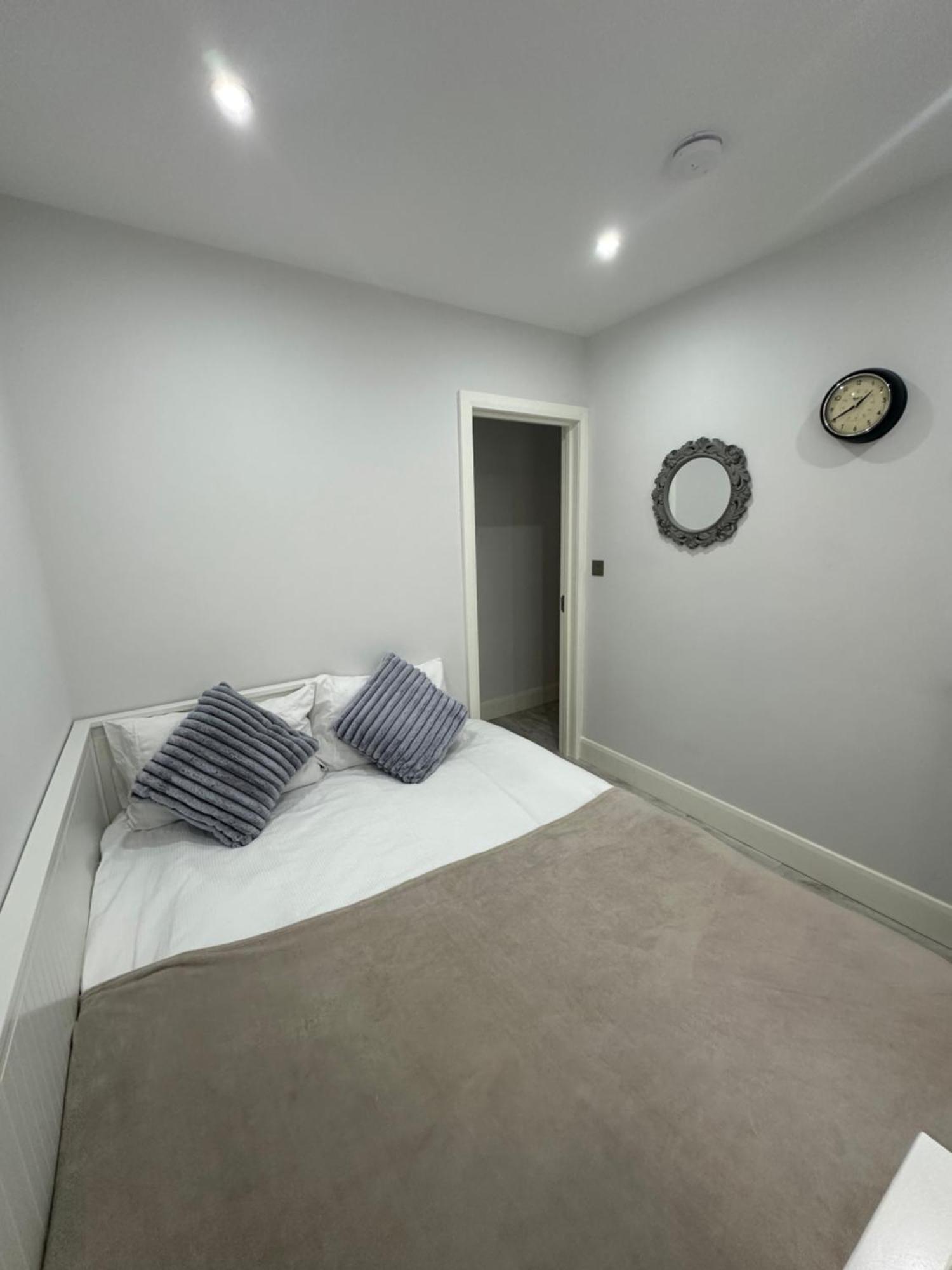 Apartamento Luxury House Greenford  Exterior foto